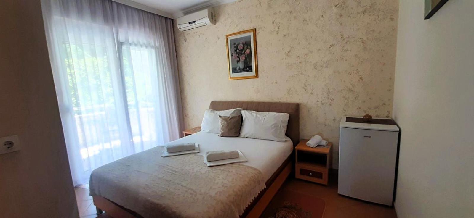 Apartmants Elisa Ulcinj Exterior photo
